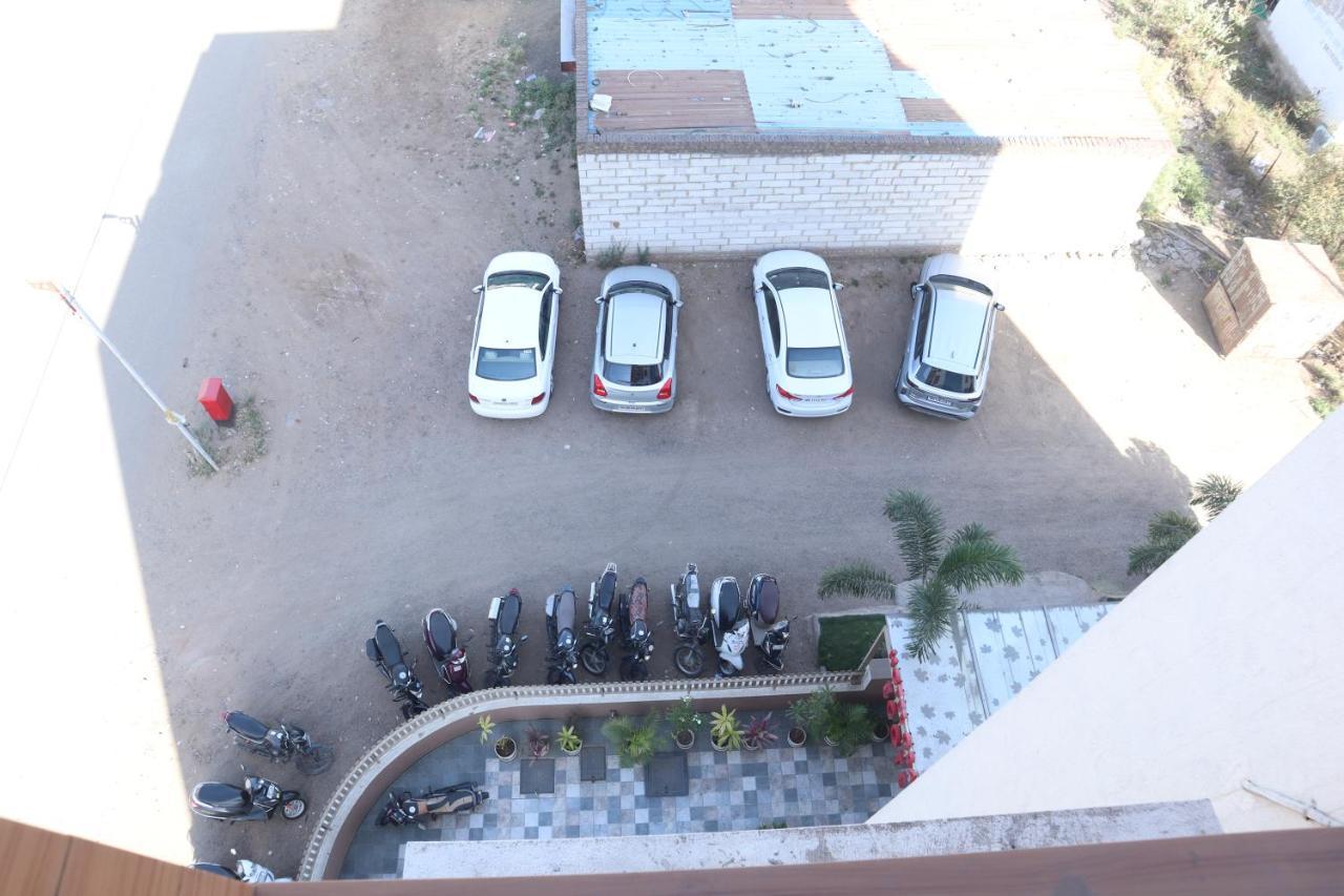 Hotel Grand Ecotel, Aurangabad Esterno foto