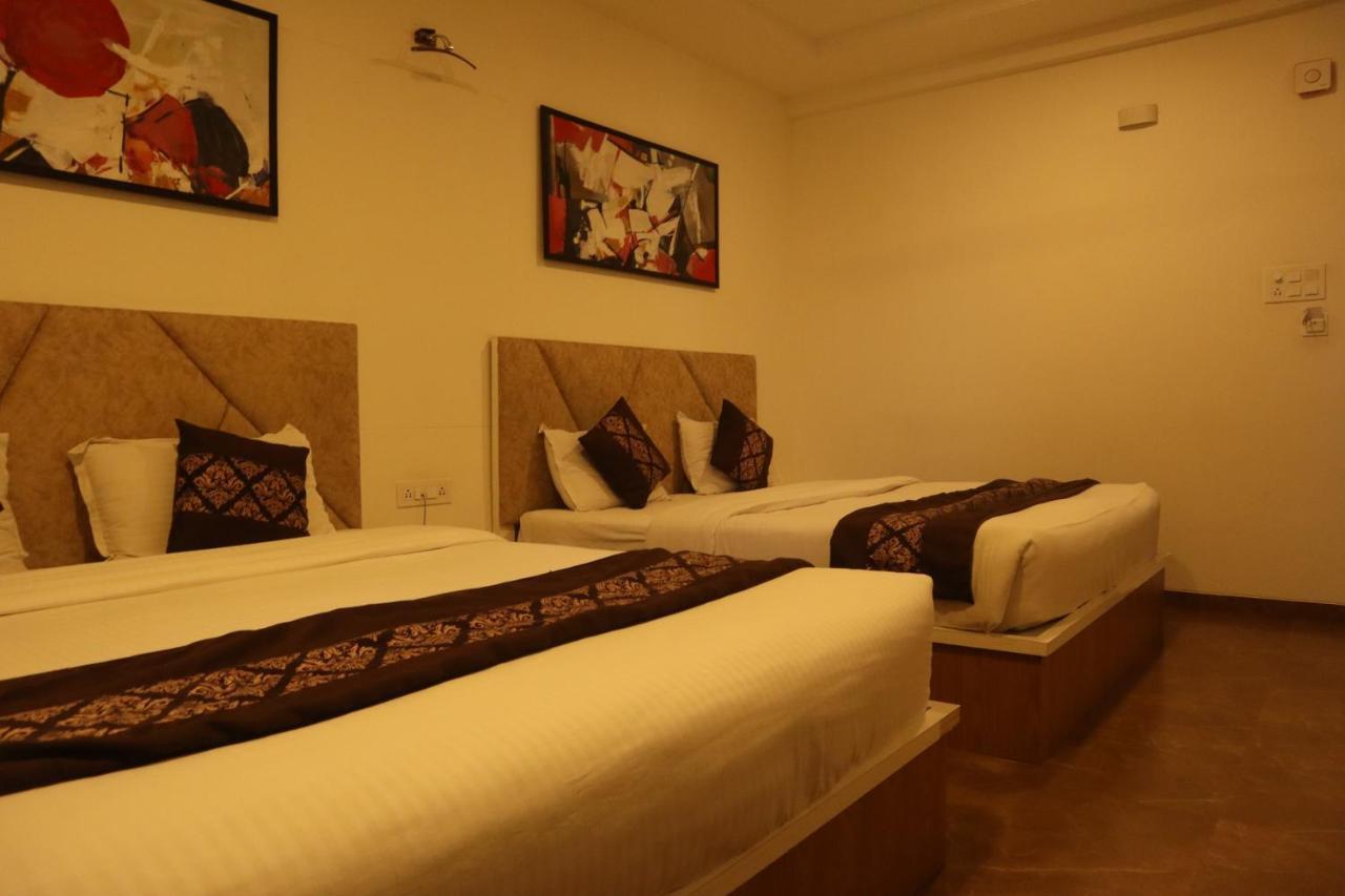 Hotel Grand Ecotel, Aurangabad Esterno foto