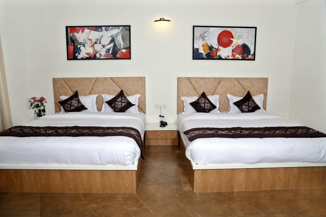 Hotel Grand Ecotel, Aurangabad Esterno foto